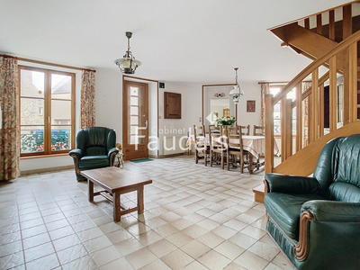 Maison - 95 m² - 4 pièces