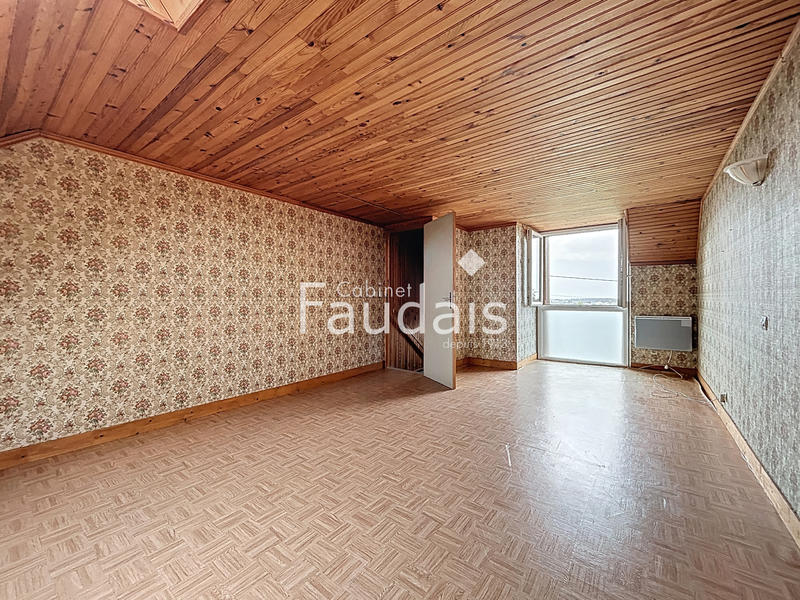 Maison - 111 m² - 6 pièces