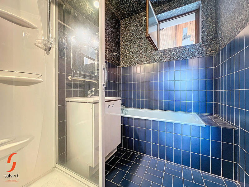 Maison - 95 m² - 5 pièces