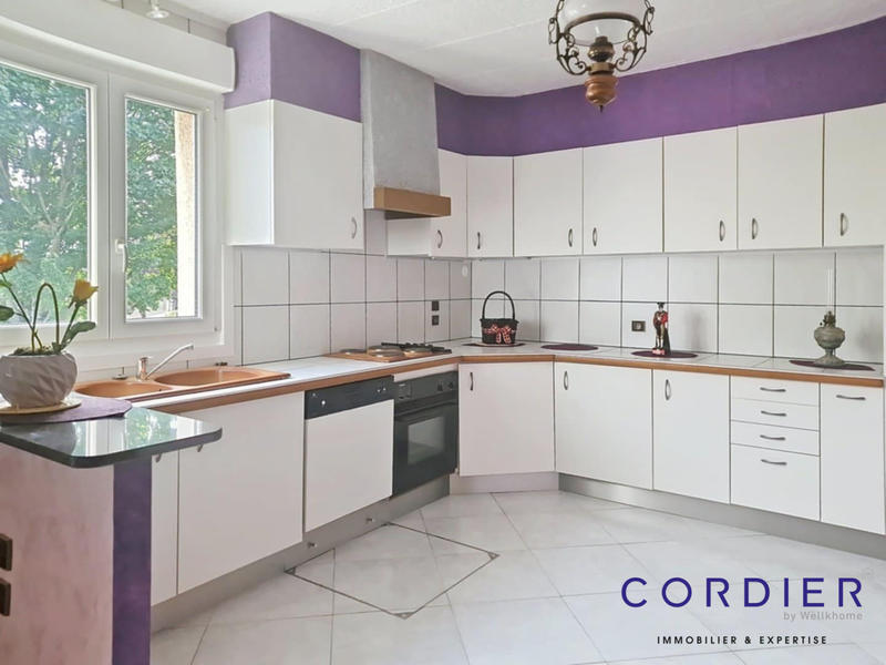 Maison - 115 m² - 6 pièces