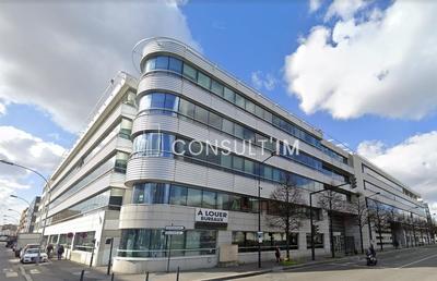 Bureau - 901 m²