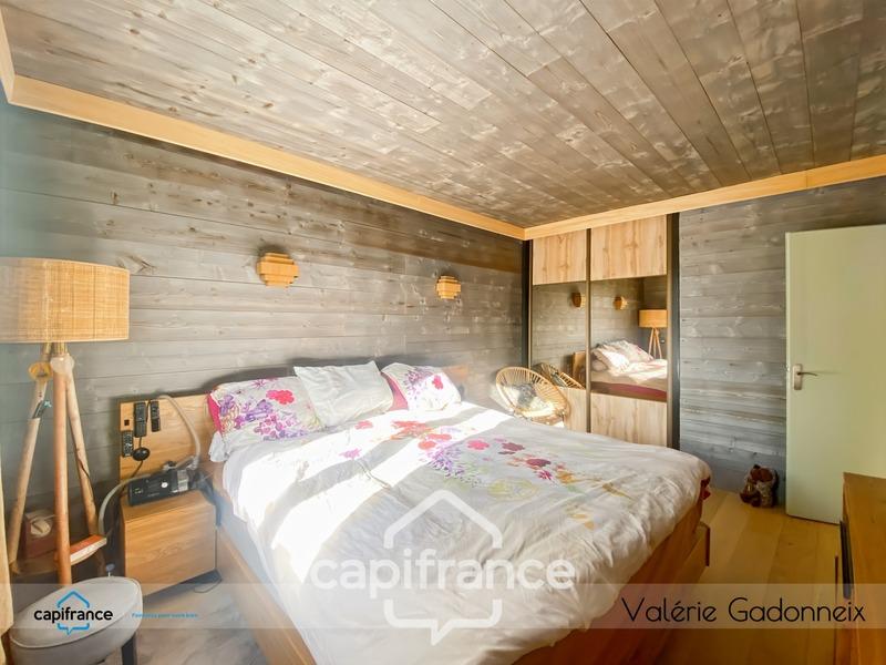 Local commercial - 143 m² - 5 pièces