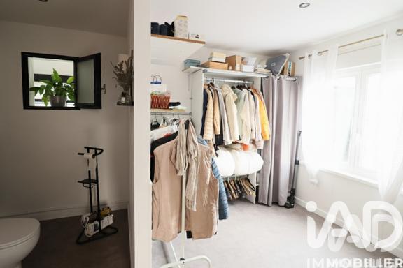 Maison - 122 m² - 4 pièces