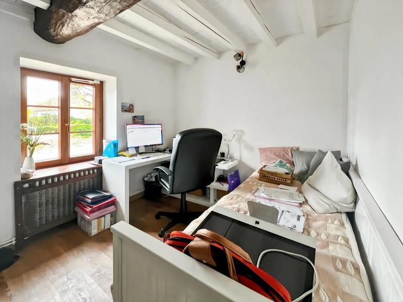 Maison - 198 m² - 6 pièces