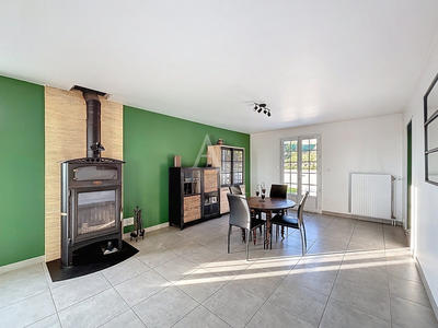 Maison - 145 m² - 6 pièces