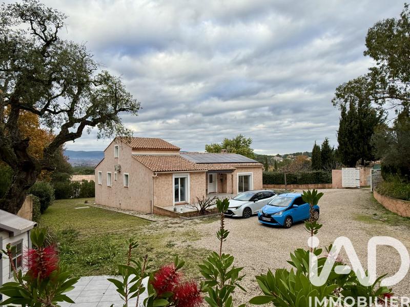 Maison - 158 m² - 4 pièces