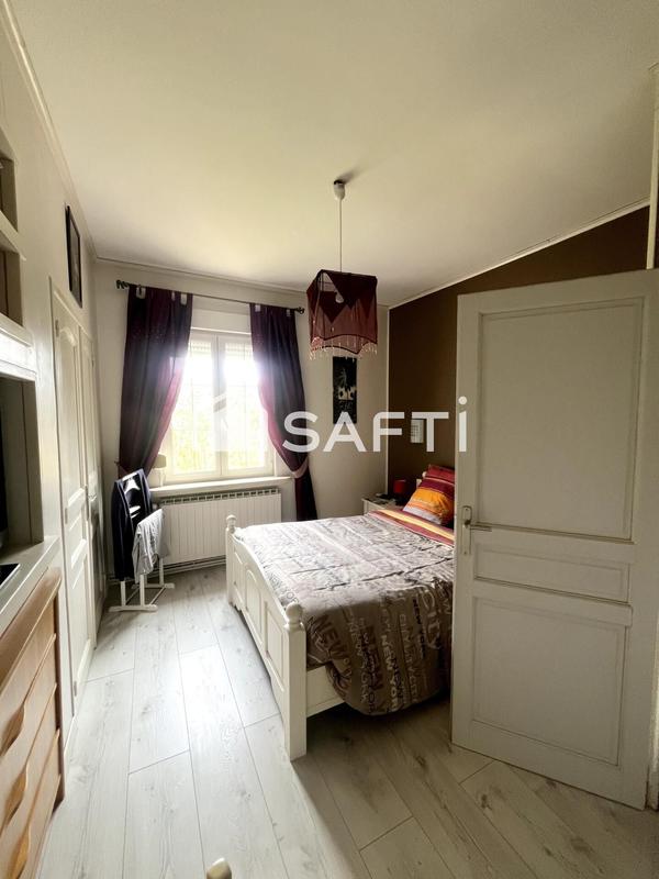 Maison de maîtres - 133 m² - 9 pièces