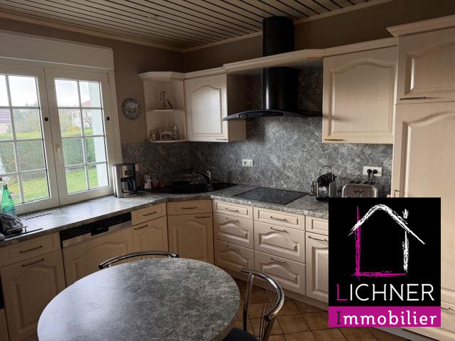 Maison - 111 m² - 5 pièces