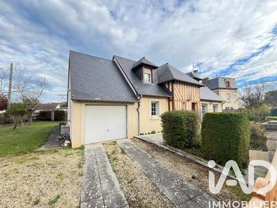 Maison - 122 m² - 6 pièces