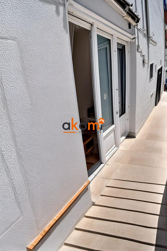 Maison - 92 m² - 5 pièces