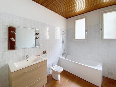 Maison - 151 m² - 7 pièces