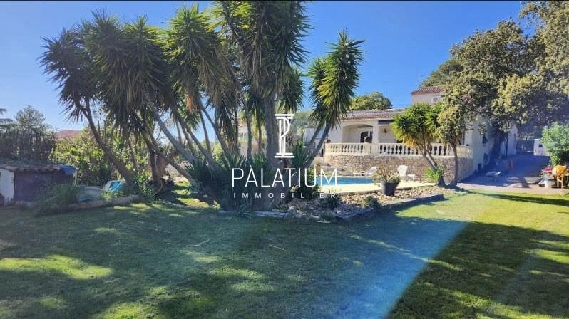 Villa - 160 m² - 6 pièces