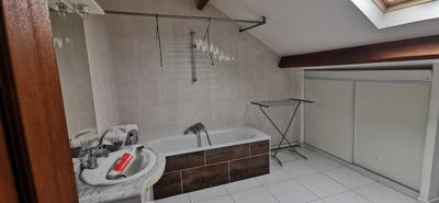 Maison - 152 m² - 8 pièces