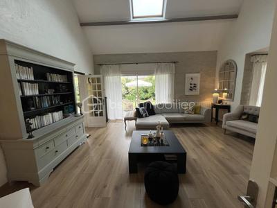 Maison d'architecte - 168 m² - 6 pièces