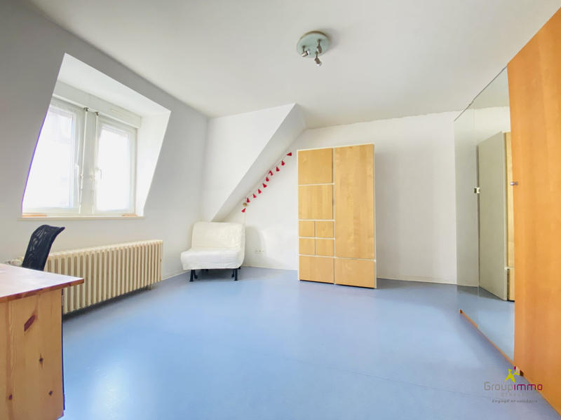 Maison - 195 m² - 8 pièces