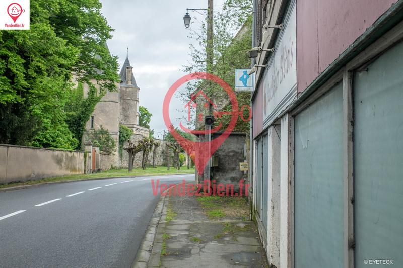 Maison ancienne - 300 m² - 6 pièces