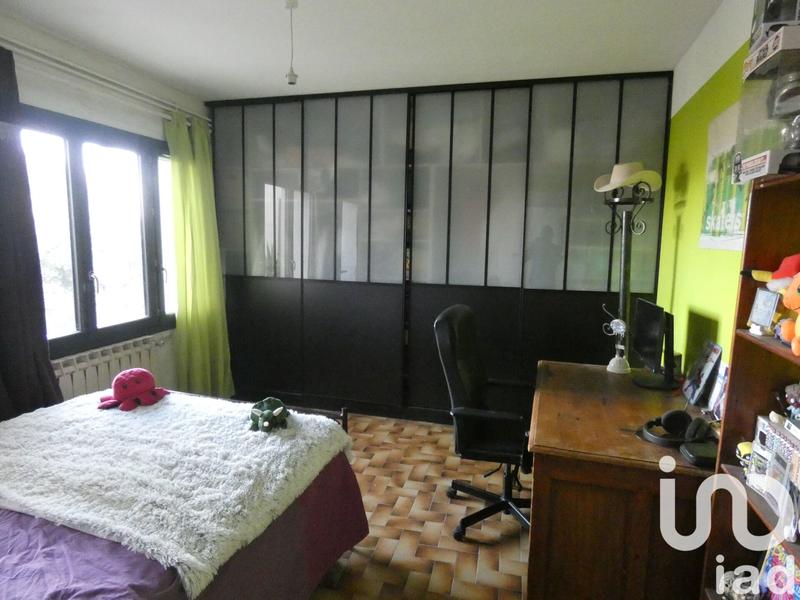 Maison - 215 m² - 7 pièces