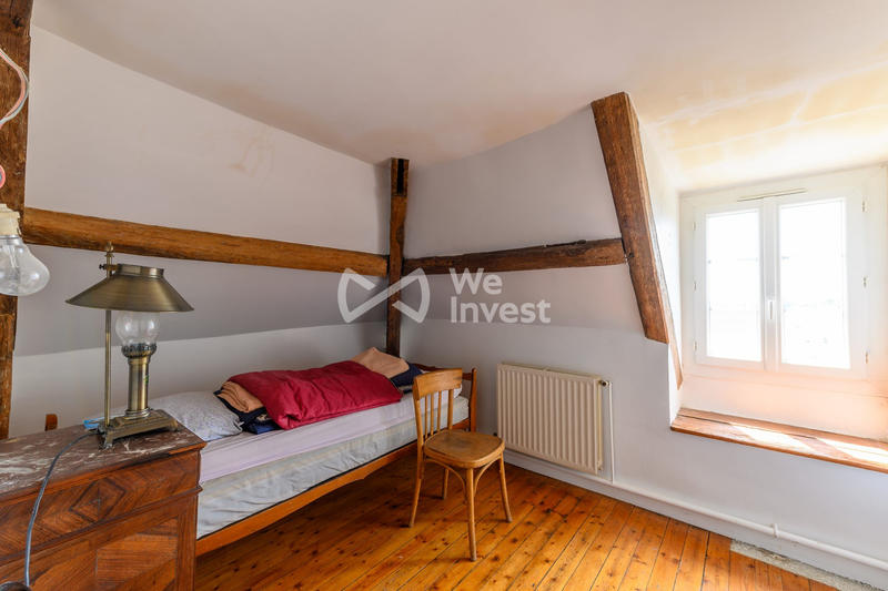 Maison - 350 m² - 15 pièces