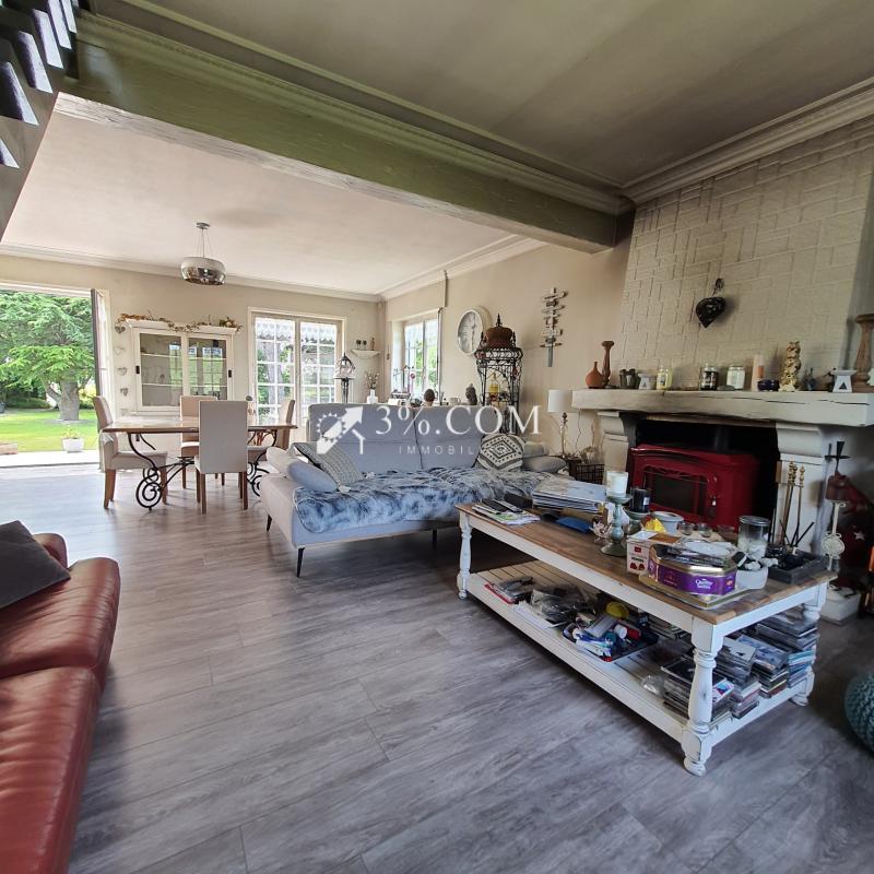 Pavillon - 170 m² - 9 pièces