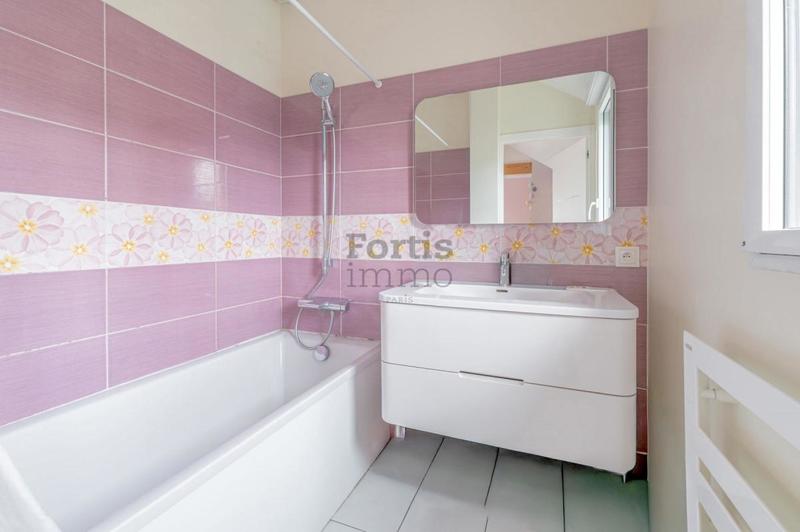 Maison d'architecte - 263 m² - 8 pièces