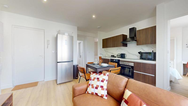 Appartement - 61 m² - 5 pièces