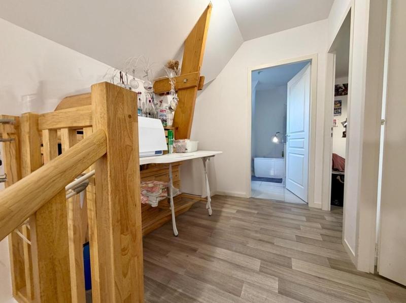 Maison - 93 m² - 5 pièces