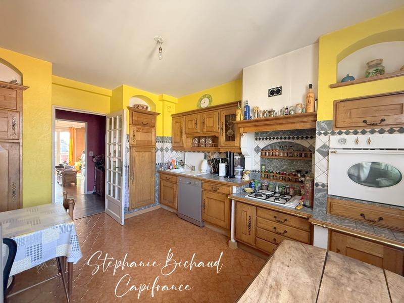 Appartement - 98 m² - 4 pièces