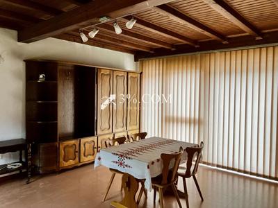 Maison - 146 m² - 7 pièces