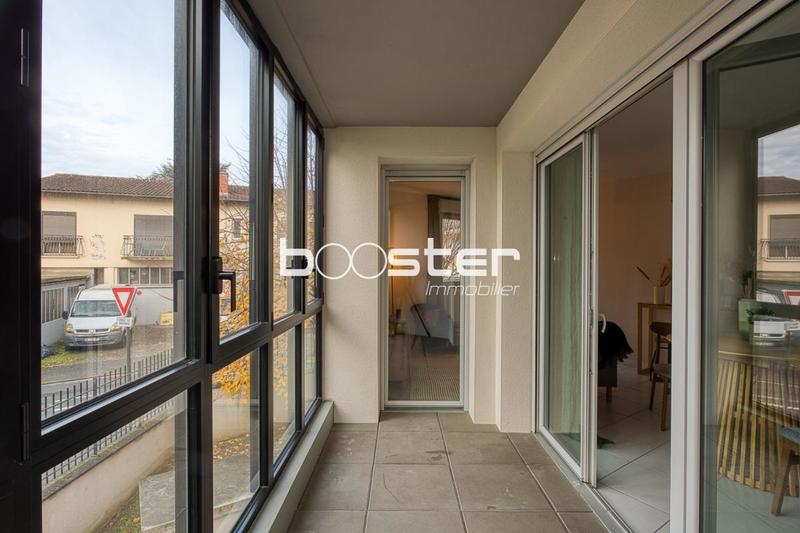 Appartement ancien - 51 m² - 2 pièces