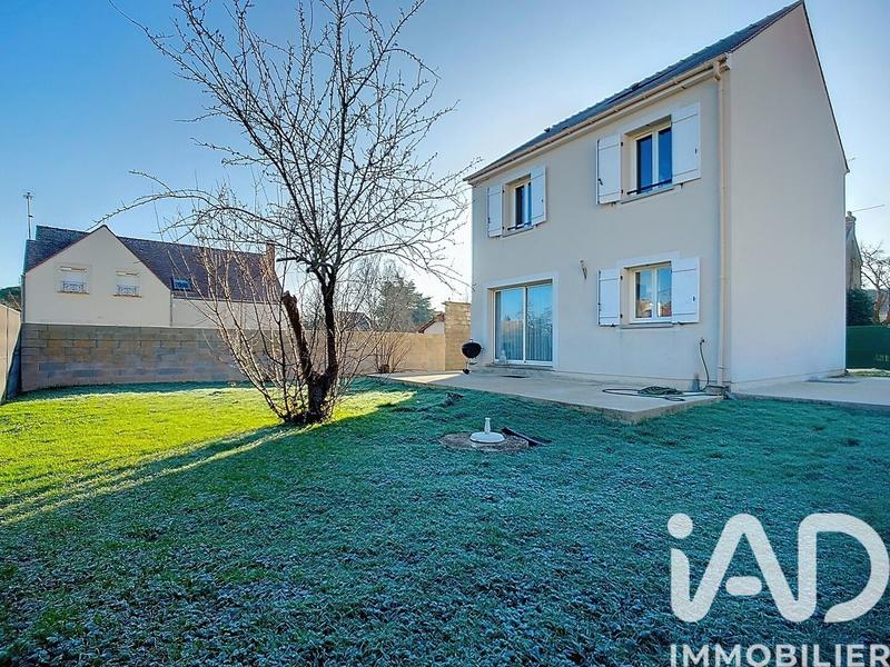 Maison - 80 m² - 5 pièces