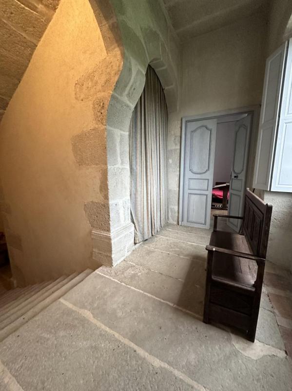 Propriété - 528 m² - 14 pièces