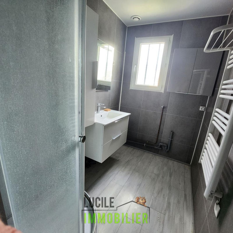 Maison - 111 m² - 6 pièces