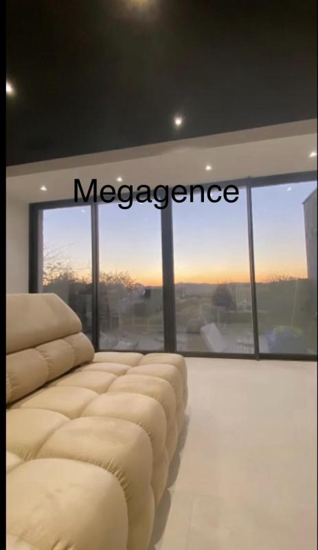 Maison traditionnelle - 110 m² - 4 pièces