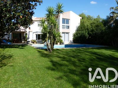 Maison de maîtres - 210 m² - 8 pièces