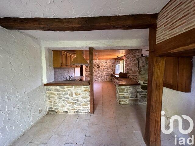 Maison - 230 m² - 11 pièces