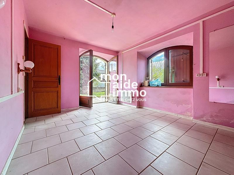 Maison - 355 m² - 10 pièces