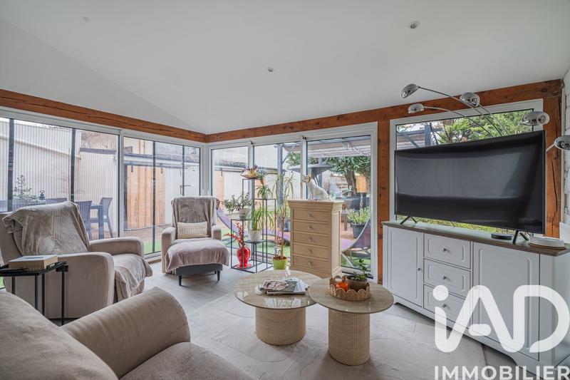 Maison - 137 m² - 6 pièces