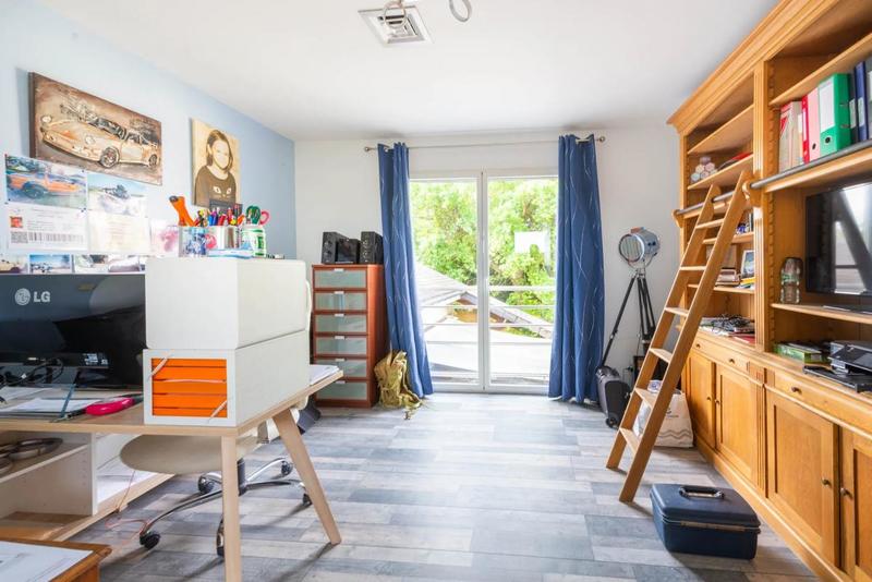 Maison d'architecte - 207 m² - 7 pièces