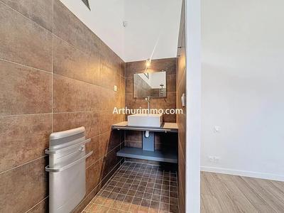 Maison - 186 m² - 6 pièces