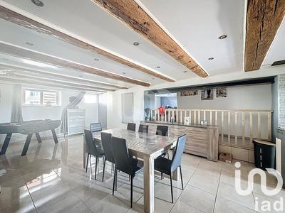 Maison - 206 m² - 6 pièces