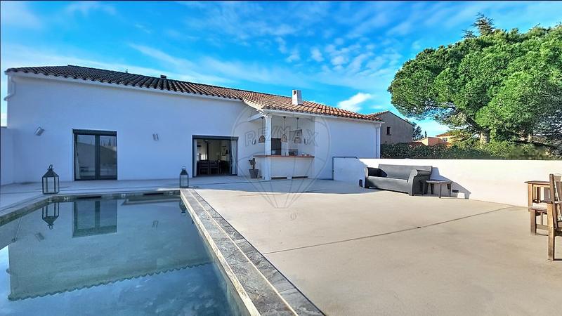 Villa - 243 m² - 7 pièces