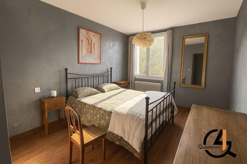 Maison - 168 m² - 7 pièces