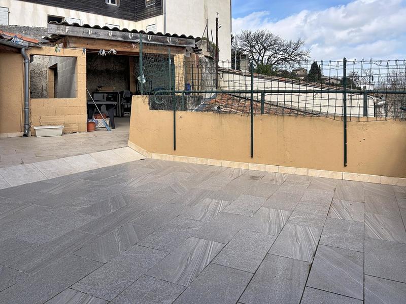 Maison - 102 m² - 7 pièces