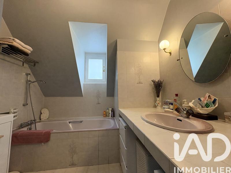 Maison - 128 m² - 4 pièces