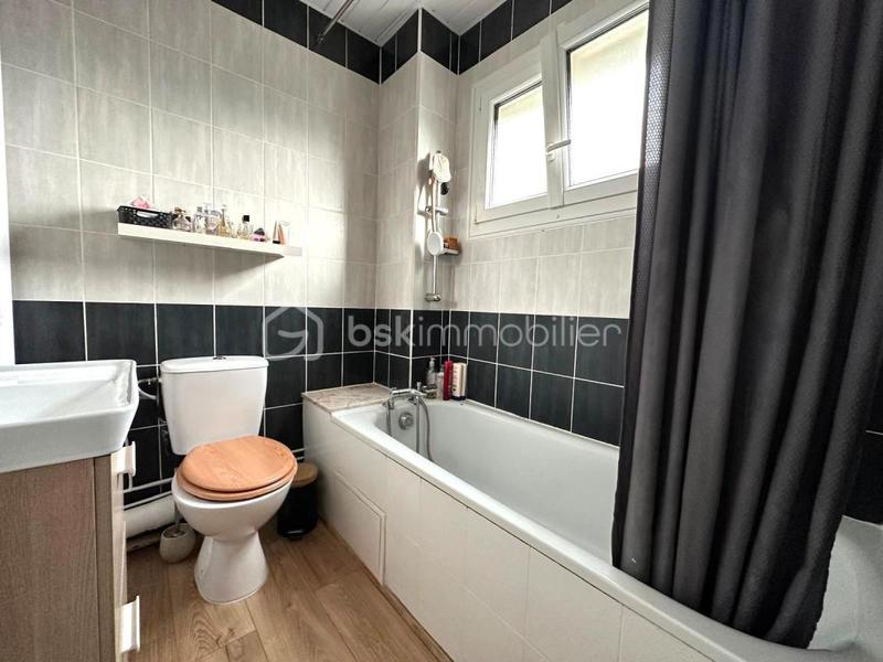 Maison - 75 m² - 4 pièces