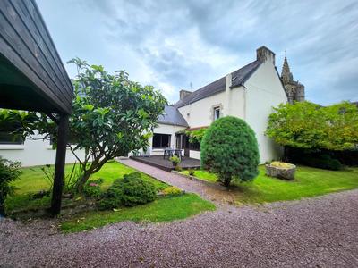 Maison - 197 m² - 6 pièces