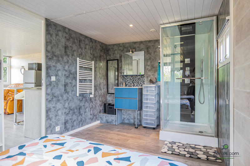 Maison - 218 m² - 7 pièces