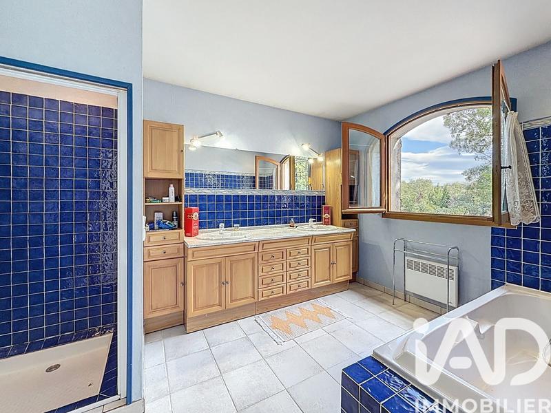 Maison - 150 m² - 4 pièces