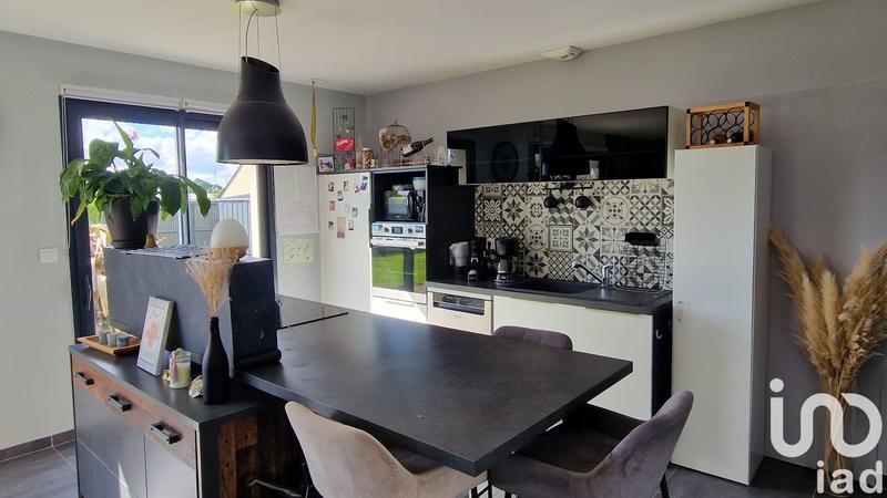 Maison - 104 m² - 6 pièces