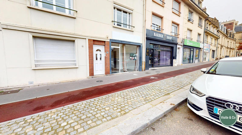 Local commercial - 15 m² - 1 pièce